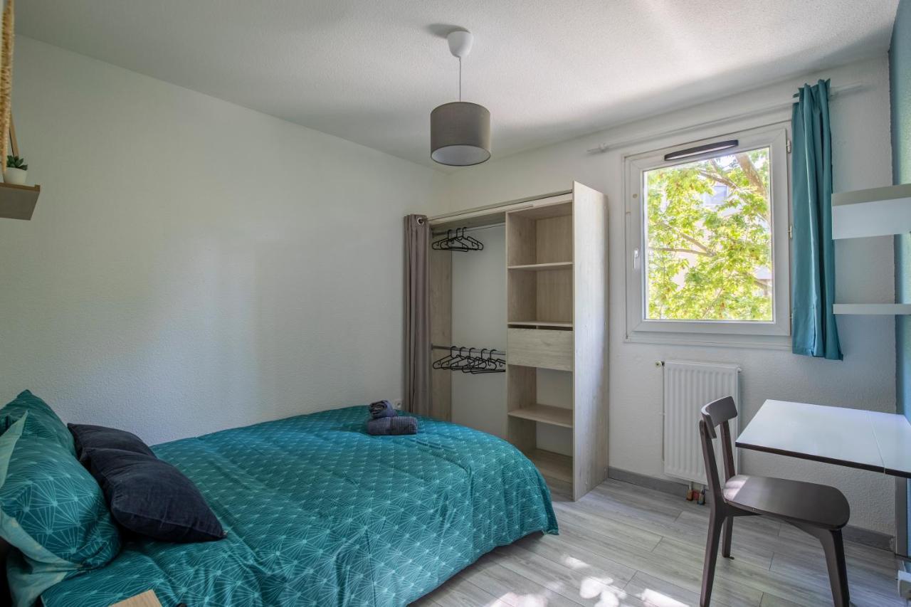 Apartamento T4 Climatise Au Pied Des Rempart Avec Parking Aviñón Exterior foto